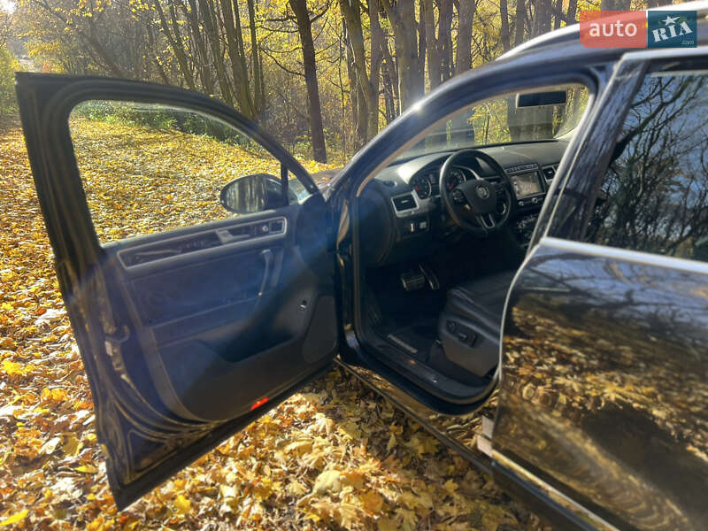 Внедорожник / Кроссовер Volkswagen Touareg 2015 в Хмельницком фото 34 Внедорожник / Кроссовер Volkswagen Touareg 2015 в Хмельницком