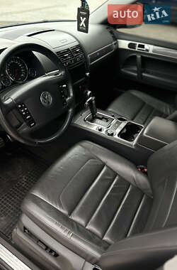 Внедорожник / Кроссовер Volkswagen Touareg 2007 в Зборове