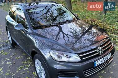 Позашляховик / Кросовер Volkswagen Touareg 2013 в Чернівцях