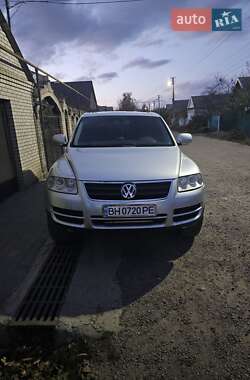 Позашляховик / Кросовер Volkswagen Touareg 2004 в Одесі