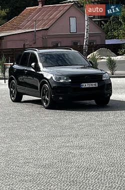 Позашляховик / Кросовер Volkswagen Touareg 2012 в Києві