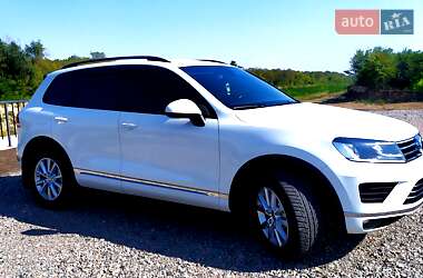 Позашляховик / Кросовер Volkswagen Touareg 2014 в Кривому Розі