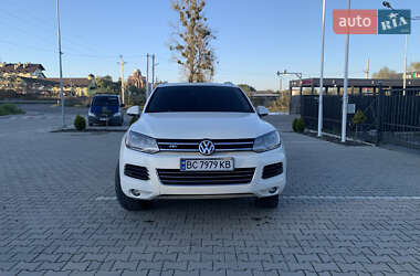 Позашляховик / Кросовер Volkswagen Touareg 2011 в Львові