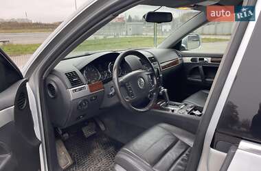 Внедорожник / Кроссовер Volkswagen Touareg 2008 в 