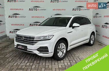 Внедорожник / Кроссовер Volkswagen Touareg 2020 в Львове