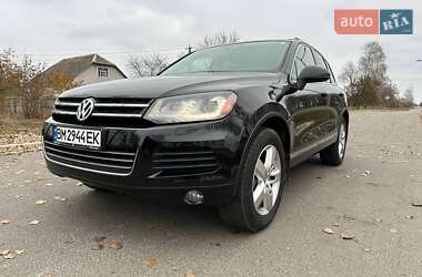 Внедорожник / Кроссовер Volkswagen Touareg 2012 в Ромнах