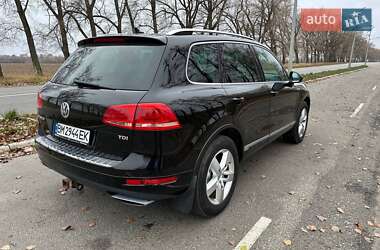 Внедорожник / Кроссовер Volkswagen Touareg 2012 в Ромнах