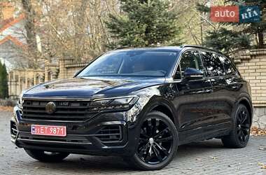 Внедорожник / Кроссовер Volkswagen Touareg 2018 в Львове