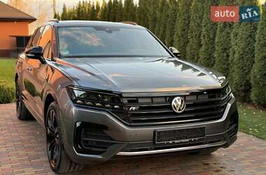 Внедорожник / Кроссовер Volkswagen Touareg 2019 в Киеве