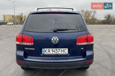 Внедорожник / Кроссовер Volkswagen Touareg 2004 в Киеве