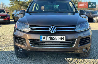 Позашляховик / Кросовер Volkswagen Touareg 2011 в Івано-Франківську