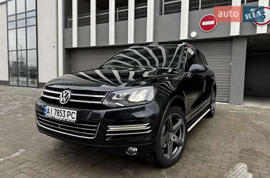 Внедорожник / Кроссовер Volkswagen Touareg 2013 в Киеве