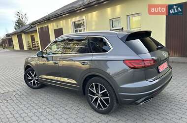 Внедорожник / Кроссовер Volkswagen Touareg 2020 в Львове