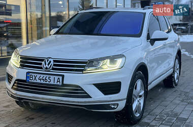 Внедорожник / Кроссовер Volkswagen Touareg 2016 в Хмельницком