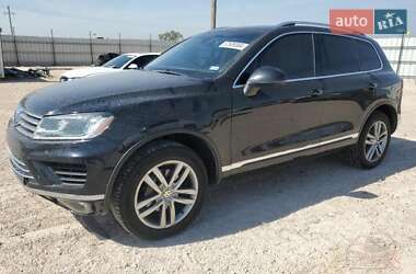 Внедорожник / Кроссовер Volkswagen Touareg 2017 в Дрогобыче