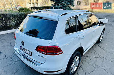 Внедорожник / Кроссовер Volkswagen Touareg 2014 в Каменском