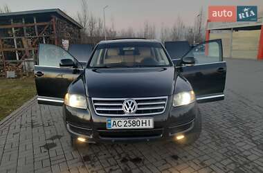 Позашляховик / Кросовер Volkswagen Touareg 2004 в Нововолинську