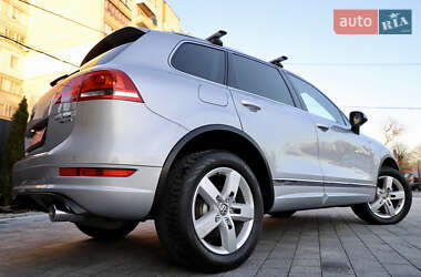 Внедорожник / Кроссовер Volkswagen Touareg 2014 в Дрогобыче