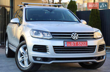 Внедорожник / Кроссовер Volkswagen Touareg 2014 в Дрогобыче