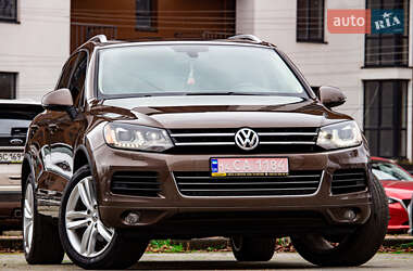 Позашляховик / Кросовер Volkswagen Touareg 2012 в Львові