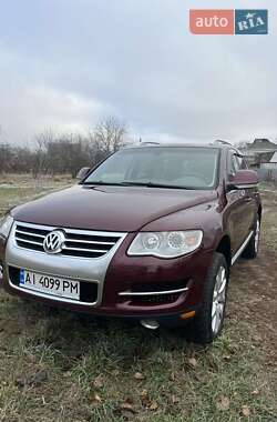 Позашляховик / Кросовер Volkswagen Touareg 2010 в Переяславі