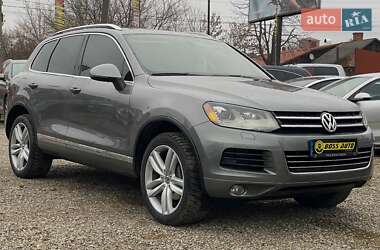 Позашляховик / Кросовер Volkswagen Touareg 2013 в Коломиї