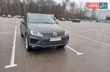 Позашляховик / Кросовер Volkswagen Touareg 2014 в Чернігові