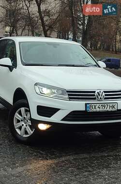 Позашляховик / Кросовер Volkswagen Touareg 2017 в Хмельницькому