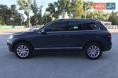 Внедорожник / Кроссовер Volkswagen Touareg 2012 в 