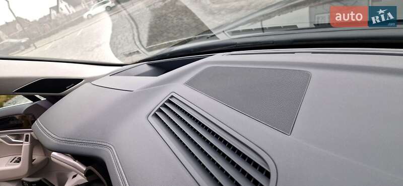 Внедорожник / Кроссовер Volkswagen Touareg 2018 в Луцке