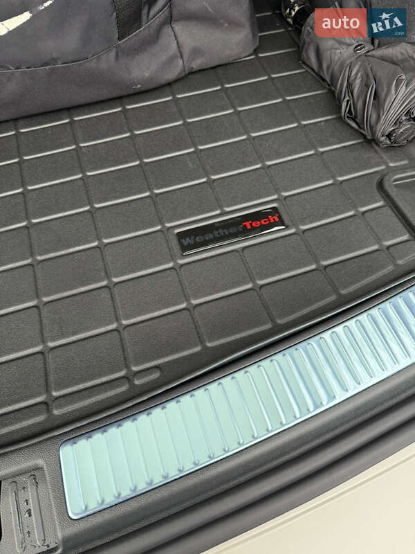 Внедорожник / Кроссовер Volkswagen Touareg 2024 в Днепре