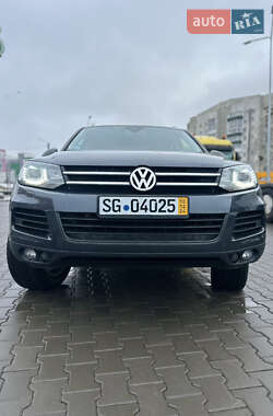 Позашляховик / Кросовер Volkswagen Touareg 2013 в Луцьку