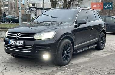 Внедорожник / Кроссовер Volkswagen Touareg 2011 в Николаеве