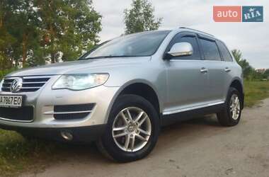 Внедорожник / Кроссовер Volkswagen Touareg 2008 в Хмельницком