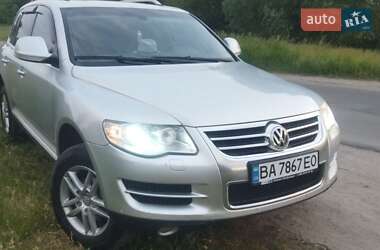 Внедорожник / Кроссовер Volkswagen Touareg 2008 в Хмельницком