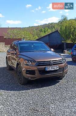 Позашляховик / Кросовер Volkswagen Touareg 2014 в Тернополі