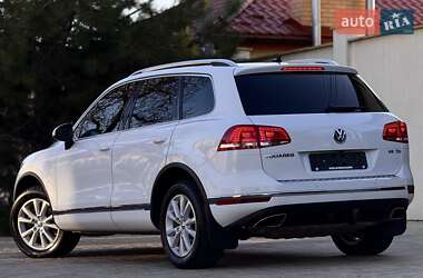 Внедорожник / Кроссовер Volkswagen Touareg 2015 в Одессе