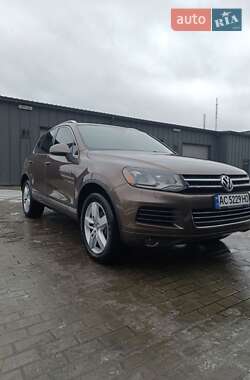 Позашляховик / Кросовер Volkswagen Touareg 2012 в Ковелі