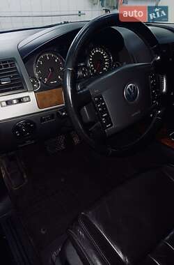 Внедорожник / Кроссовер Volkswagen Touareg 2006 в Каменском