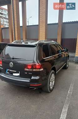 Внедорожник / Кроссовер Volkswagen Touareg 2006 в Каменском