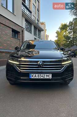 Внедорожник / Кроссовер Volkswagen Touareg 2023 в Днепре