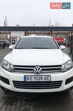 Позашляховик / Кросовер Volkswagen Touareg 2011 в Кривому Розі