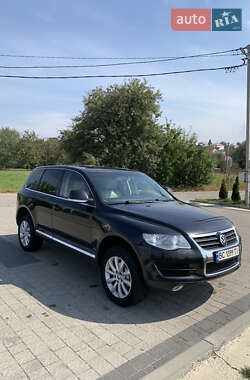 Внедорожник / Кроссовер Volkswagen Touareg 2007 в Львове