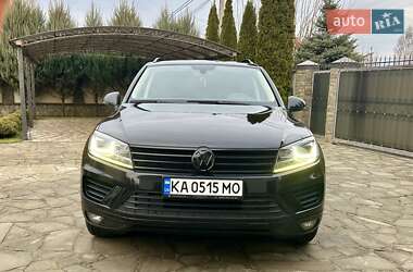 Внедорожник / Кроссовер Volkswagen Touareg 2017 в Киеве