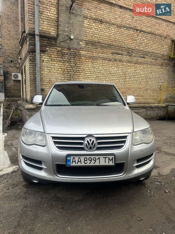 Позашляховик / Кросовер Volkswagen Touareg 2007 в Києві фото 2 Позашляховик / Кросовер Volkswagen Touareg 2007 в Києві