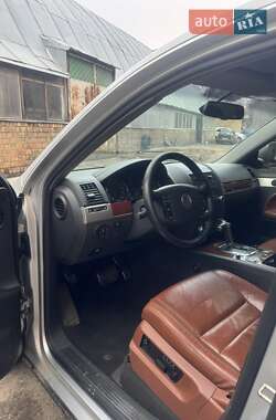 Внедорожник / Кроссовер Volkswagen Touareg 2007 в 