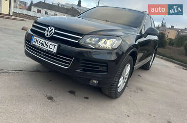 Внедорожник / Кроссовер Volkswagen Touareg 2010 в Бердичеве