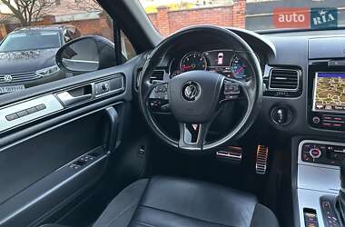 Внедорожник / Кроссовер Volkswagen Touareg 2011 в Ивано-Франковске