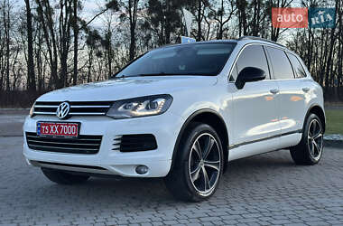 Внедорожник / Кроссовер Volkswagen Touareg 2011 в Радивилове