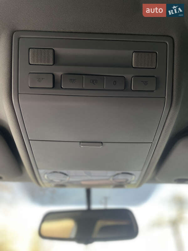 Внедорожник / Кроссовер Volkswagen Touareg 2007 в Ровно